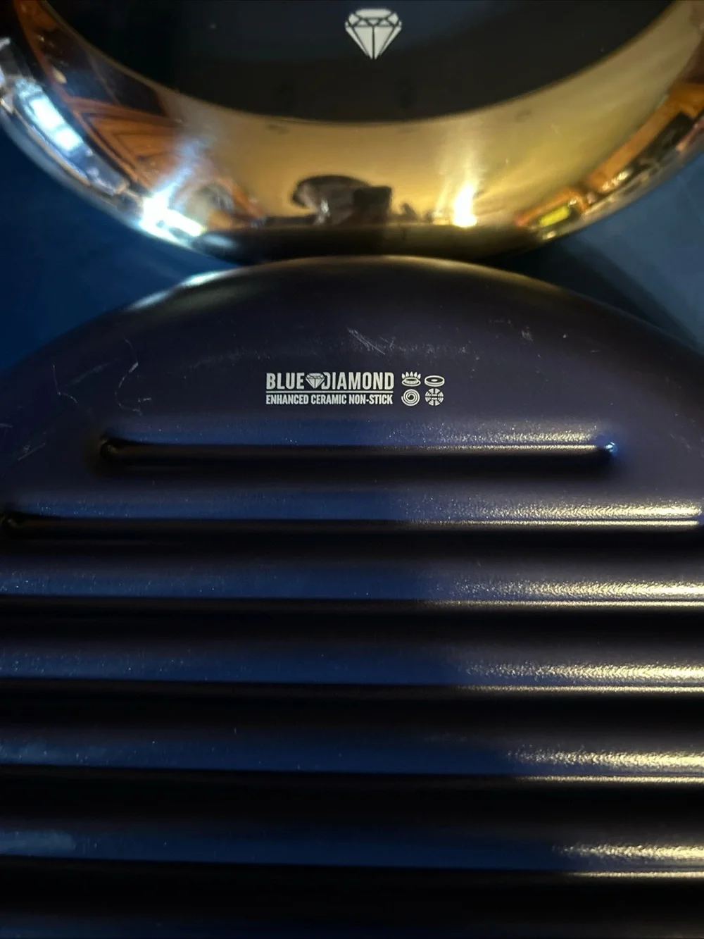 Blue Diamond Grill Genie 11” Ceramic Nonstick Round Grill w/Lid New Unused